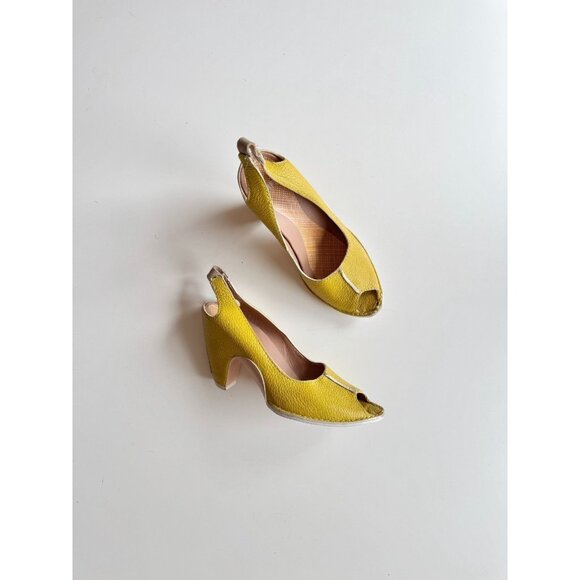 CAMPER Yellow Pebbled Leather Slingback Peep Toe Wedge Sandals, Size 35 - Picture 1 of 16